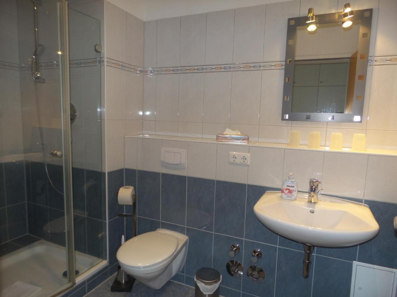 Strandnahe Fewos Mit Meerblick Und Dachterrasse, Residenz Bel Vital - Kategorie E Остзебад Бинц Екстериор снимка